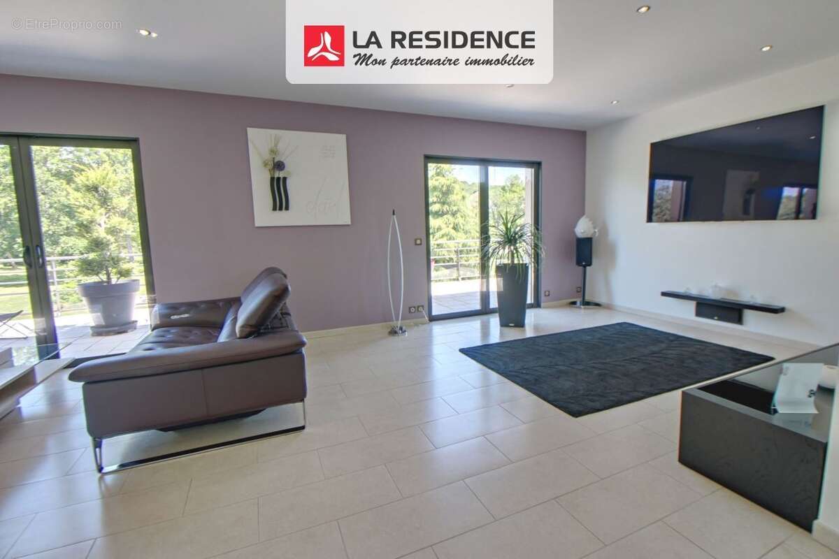 Maison 281 m² à Moisson  - photo 6