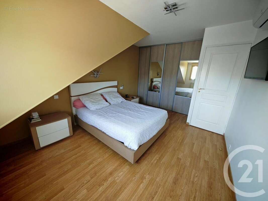 Maison à LA FRETTE-SUR-SEINE