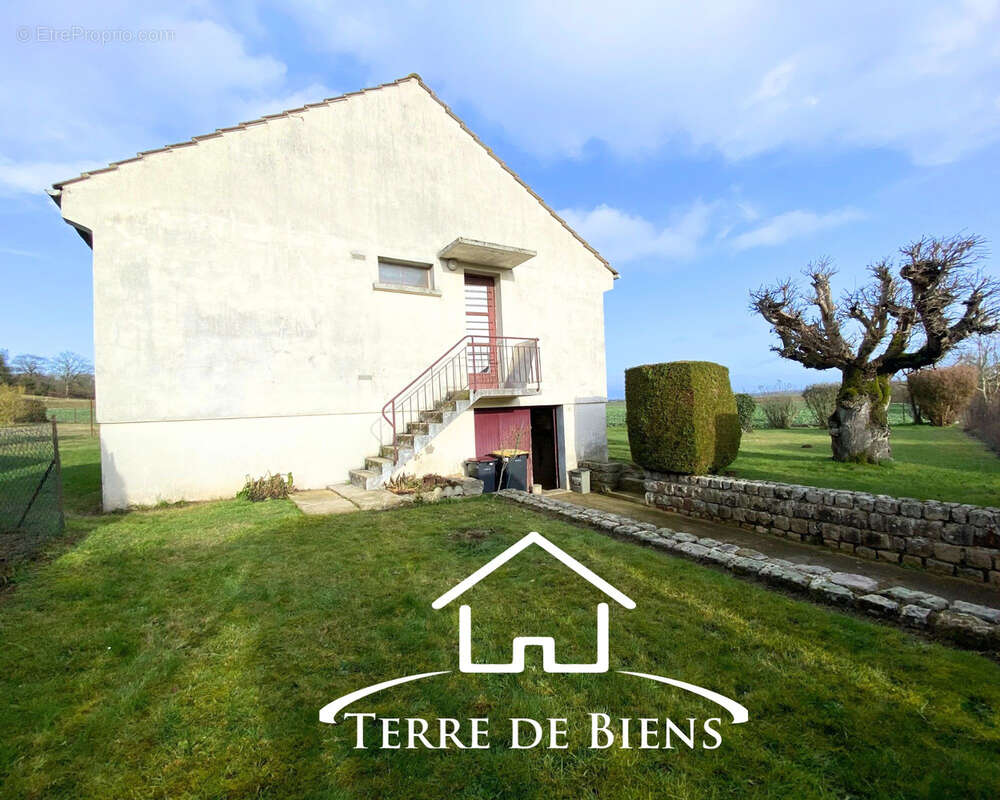 Maison à HARTENNES-ET-TAUX