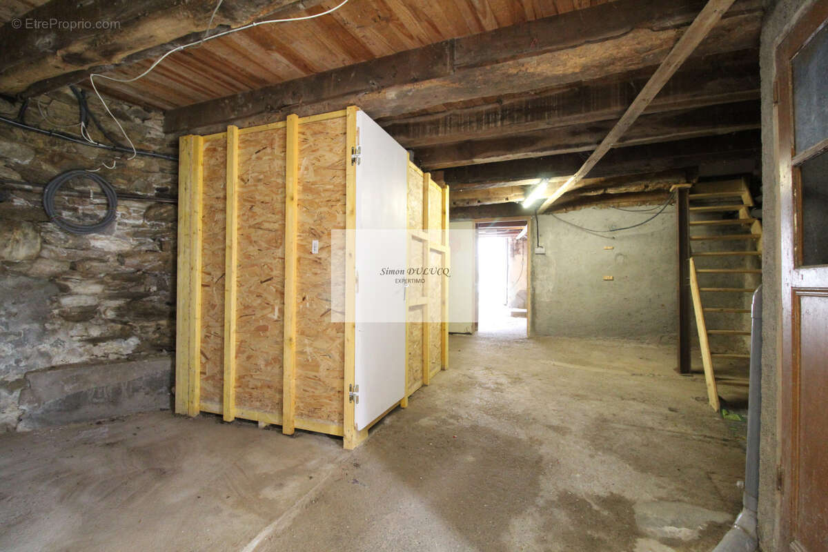 Maison de Type 4 - 96 m2 avec sous-sol total et dépendance aménageable sur 2 niveaux - photo 15