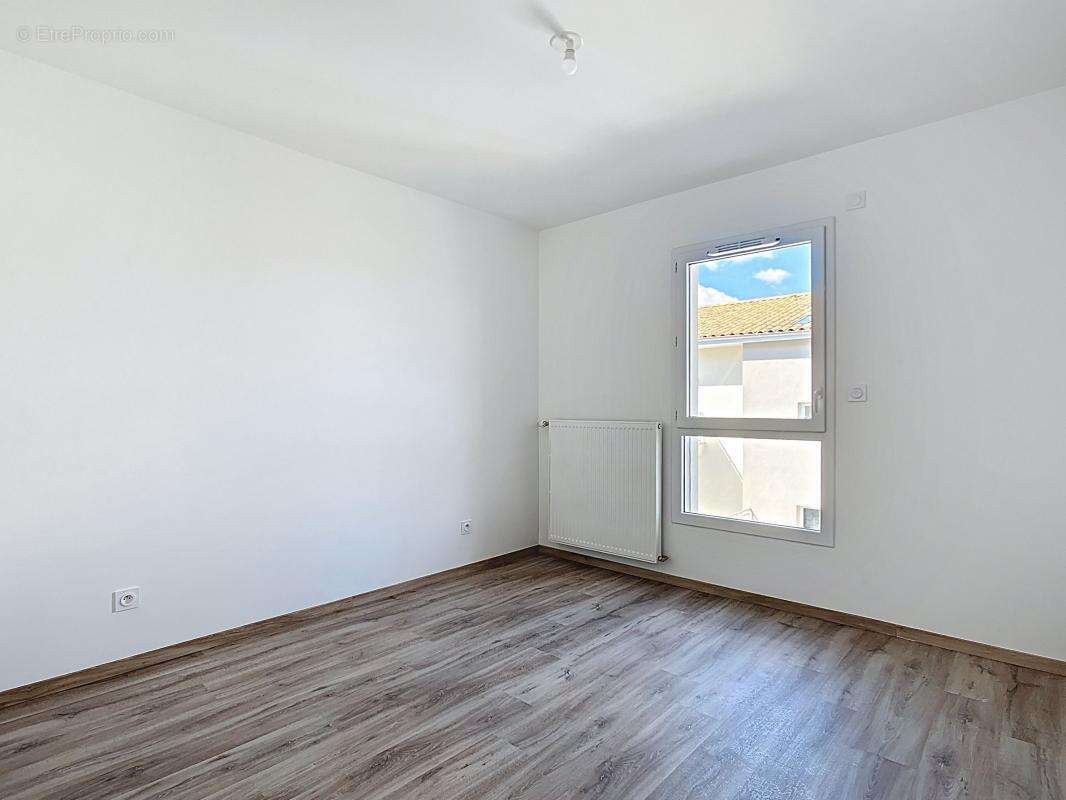 Appartement à TOURNON-SUR-RHONE