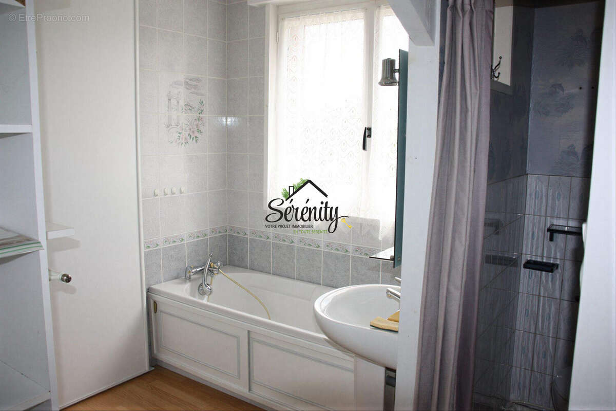Maison 92 m² à Roost-Warendin  - photo 7