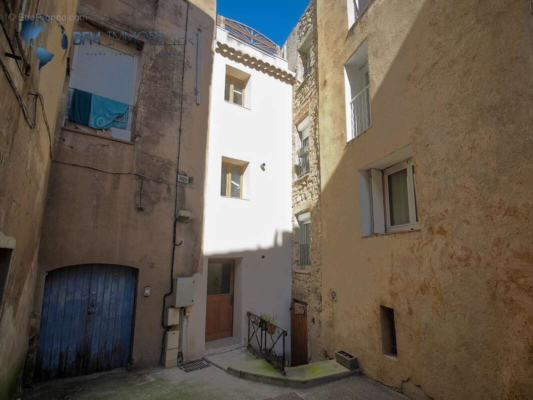 Appartement à TRETS