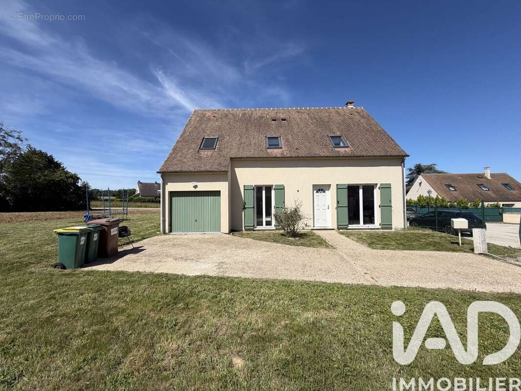 Photo 1 - Maison à LONGNES