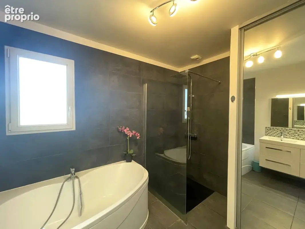Plain-pied - 3 chambres et 1 bureau - Bourg PETIT-MARS - photo 15