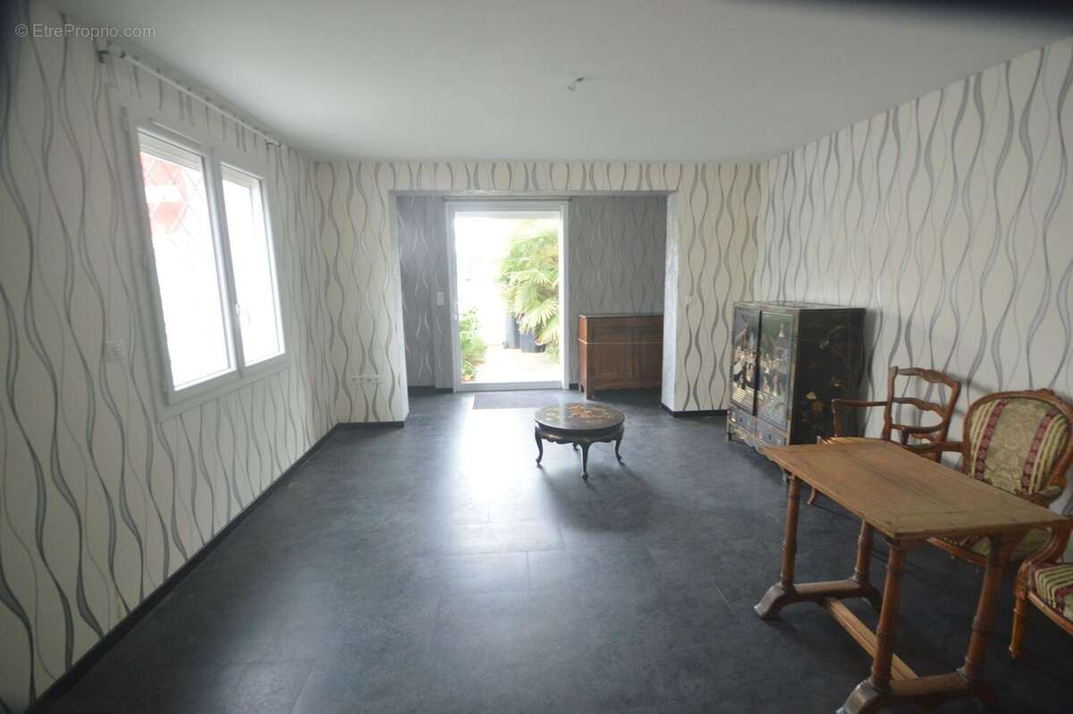 Maison à SAINT-GEORGES-DE-DIDONNE