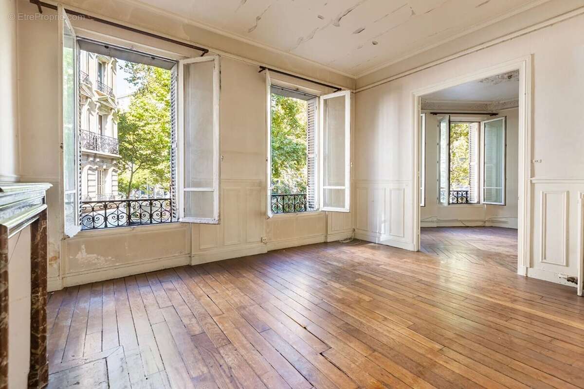 Appartement à PARIS-12E