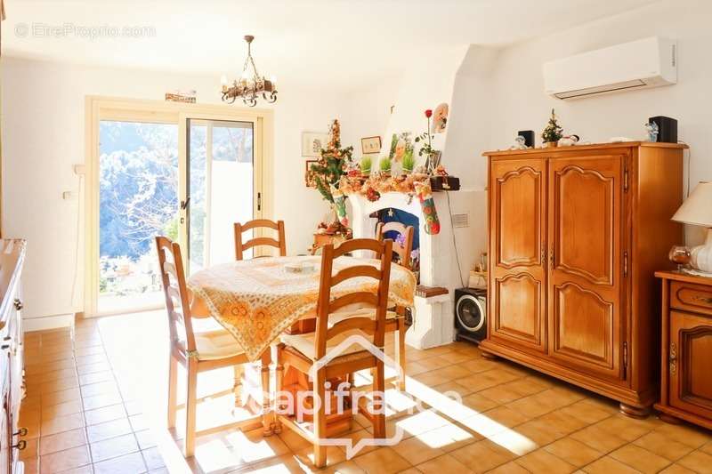 Maison à BELGENTIER