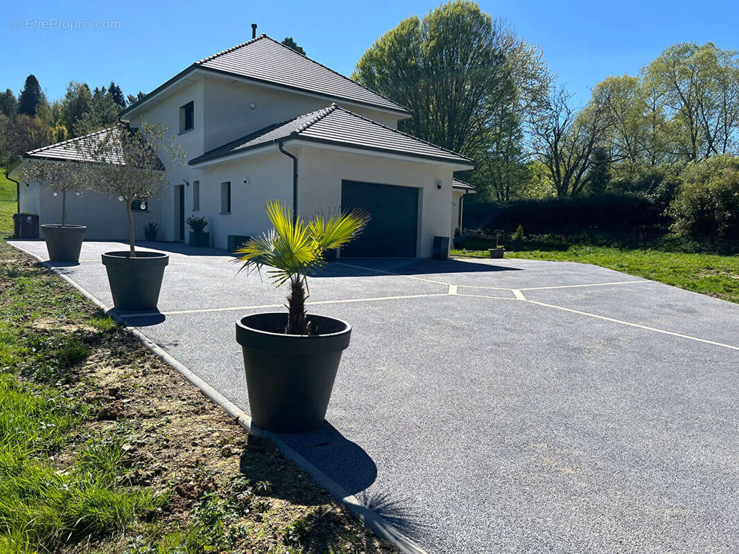 Maison à LA SAUSSAYE