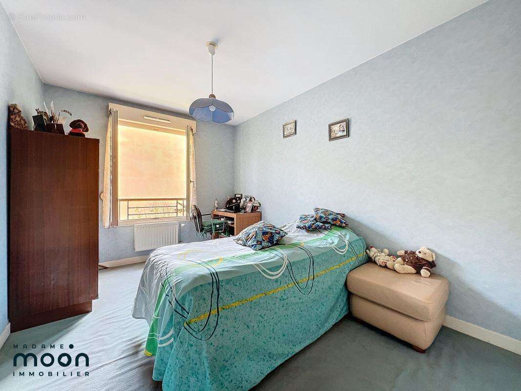 Appartement à LYON-8E