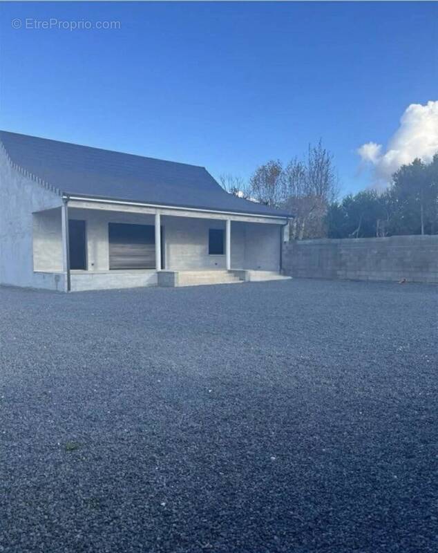Maison à NOYERS-SUR-CHER