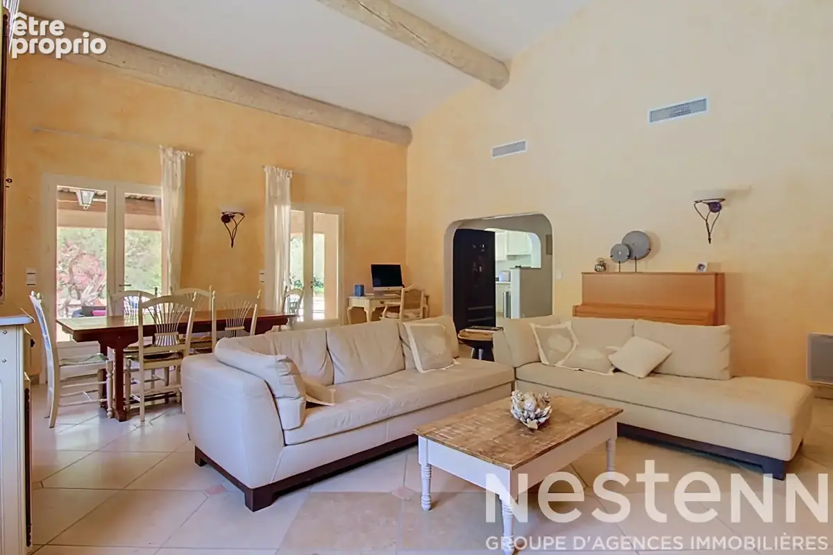 A VENDRE ! Propriété de charme 4 chambres - Plus de 7000m2 de terrain au CANNET-DES-MAURES - photo 8