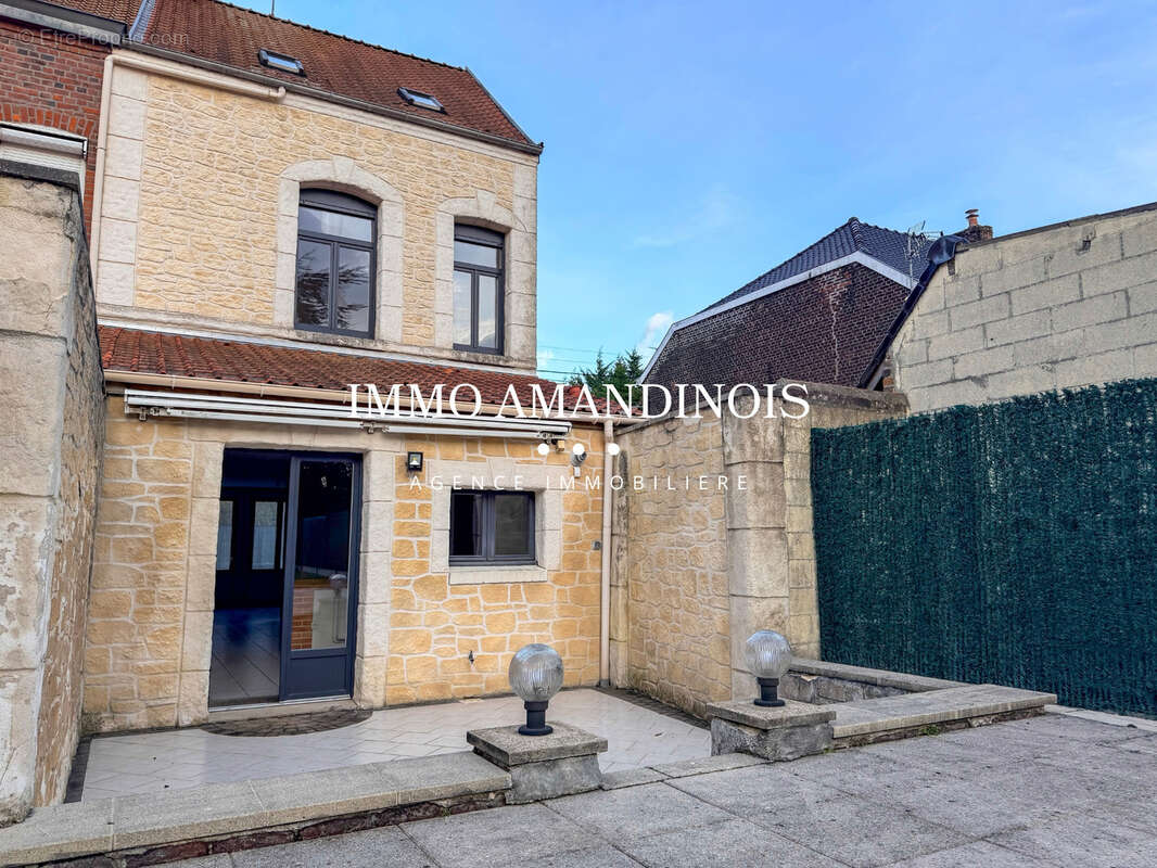 Maison à THUN-SAINT-AMAND