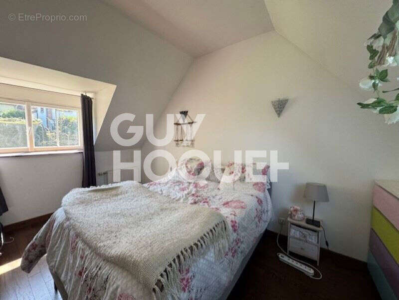 Maison de ville à vendre à Sézanne - Exclusivité Guy Hoquet - photo 3