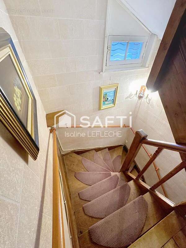 Maison 92 m² à Peronne  - photo 8