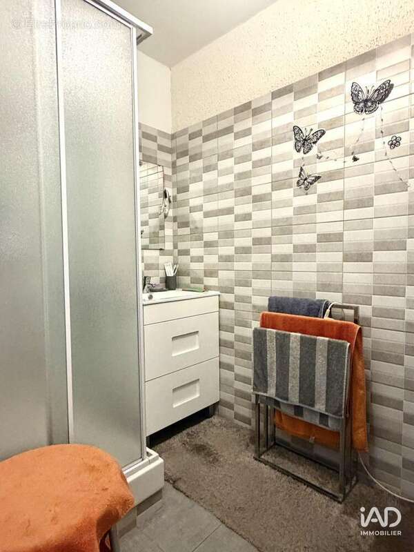 Photo 2 - Appartement à MARIGNANE