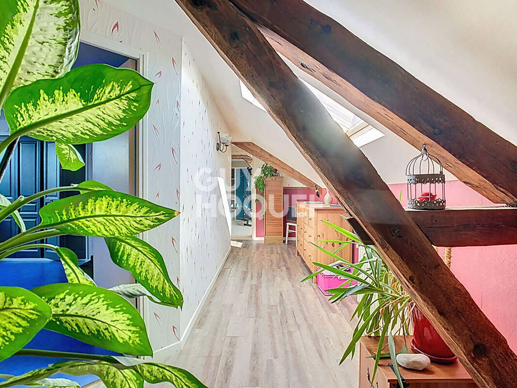 Maison à CREPY-EN-VALOIS