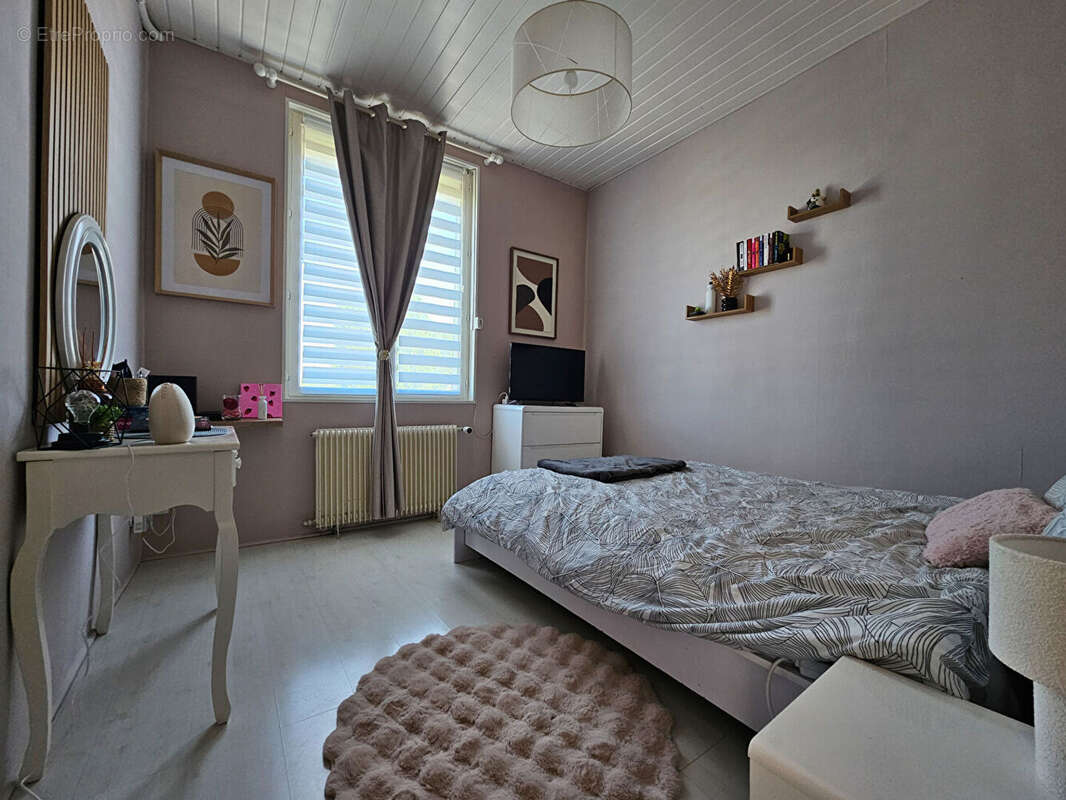 Maison à MOUY