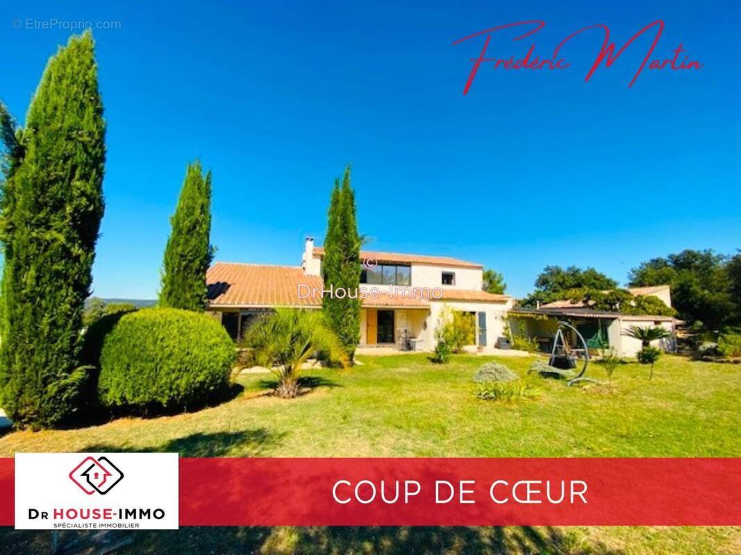 Maison à COLLIAS