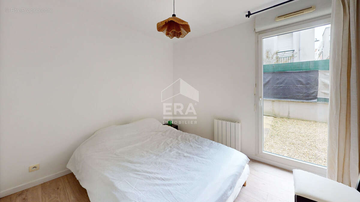Appartement à PARIS-19E