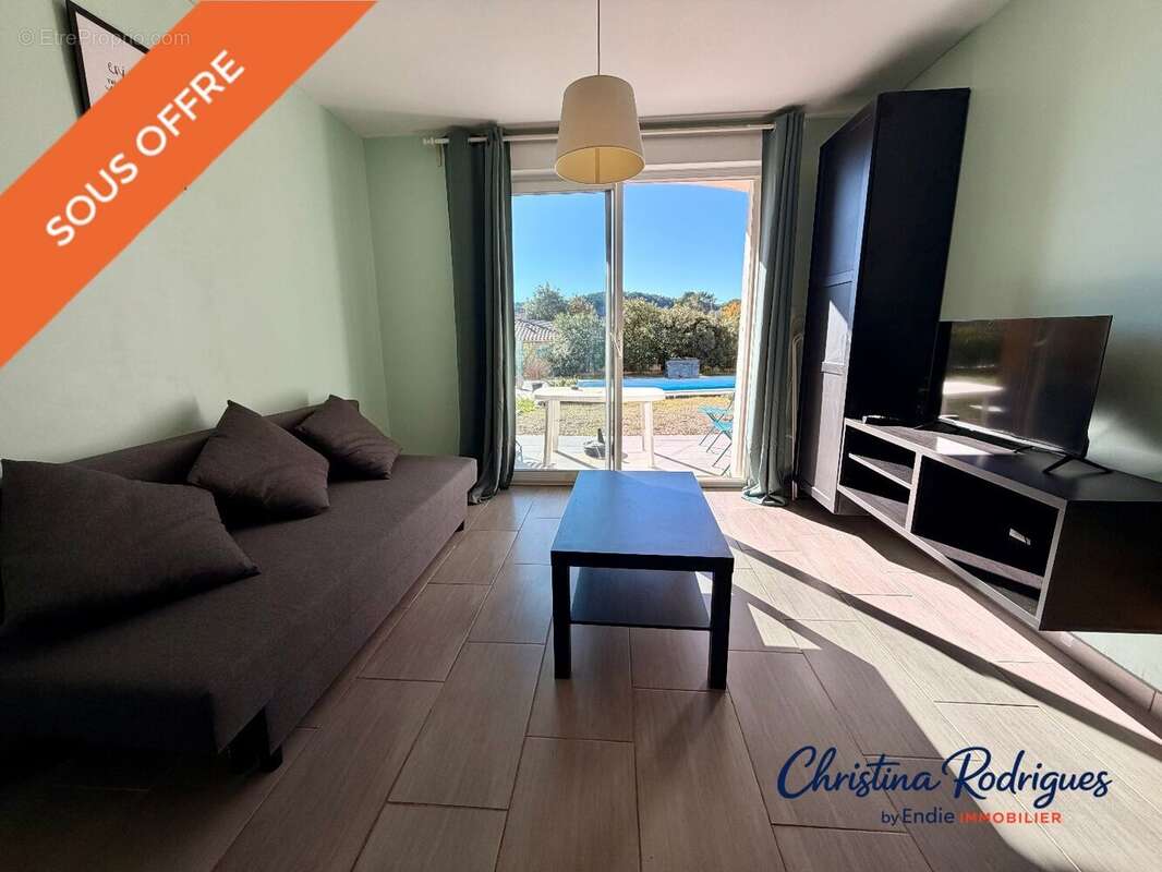 Appartement à SILLANS-LA-CASCADE