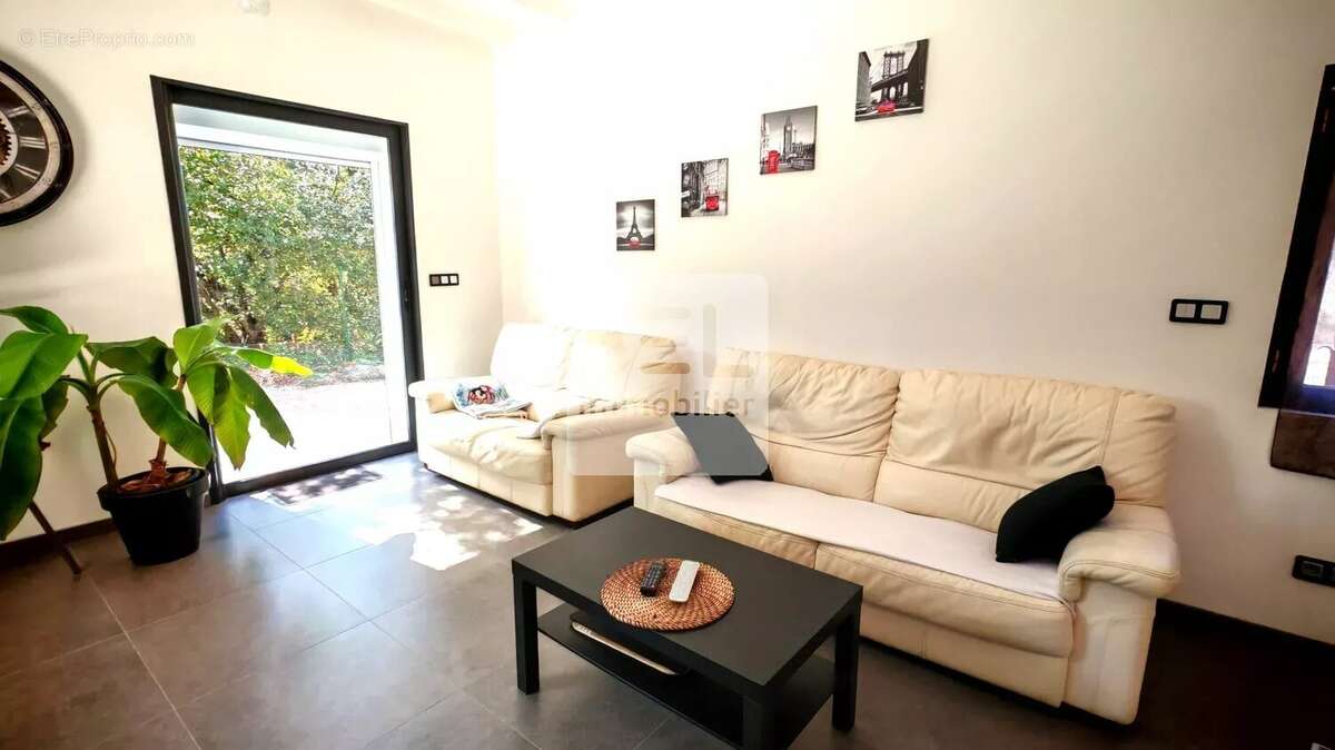 Maison à GOUDARGUES