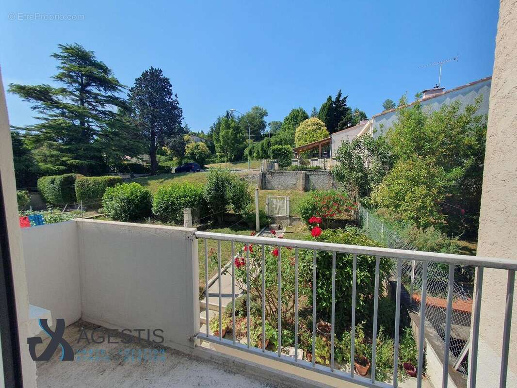 Maison 88 m² à Castres  - photo 2