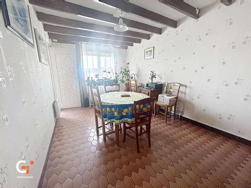 Maison à BERVILLE-SUR-SEINE