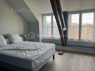 Maison à LE PONT-CHRETIEN-CHABENET