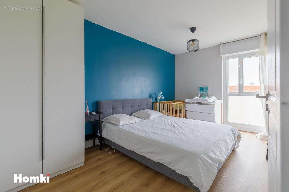 Appartement T4 de 82 m2 à Villeurbanne 69100, Avenue Auguste Blanqui - photo 7