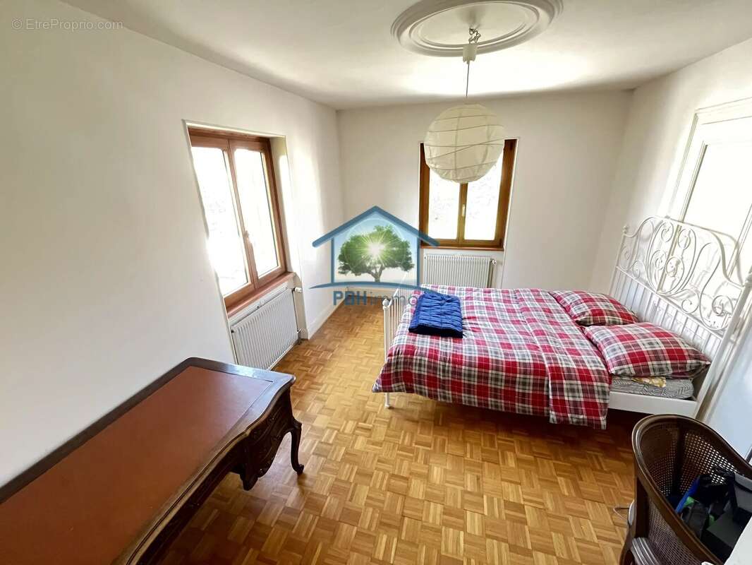 SCHWEIGHOUSE THANN (68), Maison 8 pièces 190,5 m² sur 7,56 ares de terrain - photo 11