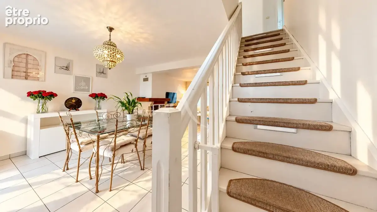 Maison Les Mureaux 104 m² - 4 chambres - photo 9