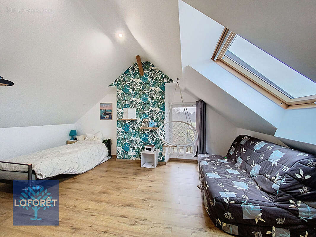 Maison à SAINT-CHRISTOPHE-DES-BOIS