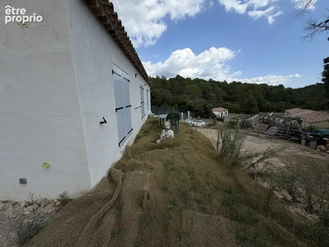 Figanières – maison récente de plain-pied – 109 m² – 3 chambres – dpe a – terrain 1 062 m² - photo 21