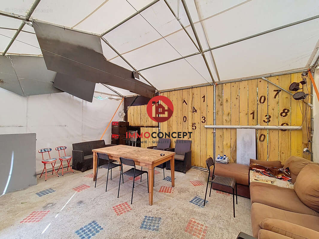 Maison à ROQUEMAURE