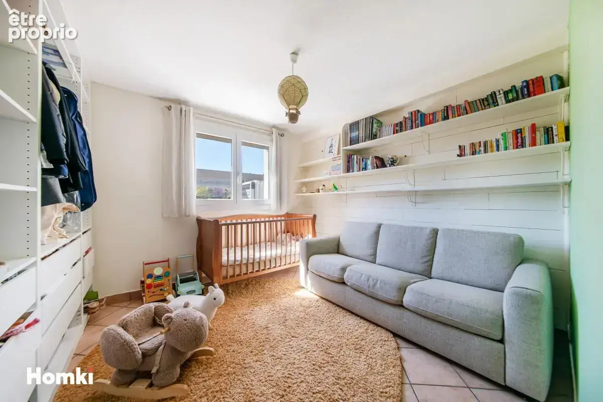 Appartement T3 de 70 m² à Aix-en-Provence 13100, Avenue Henri Pontier - photo 6