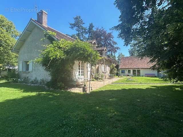 Maison à VIBRAYE