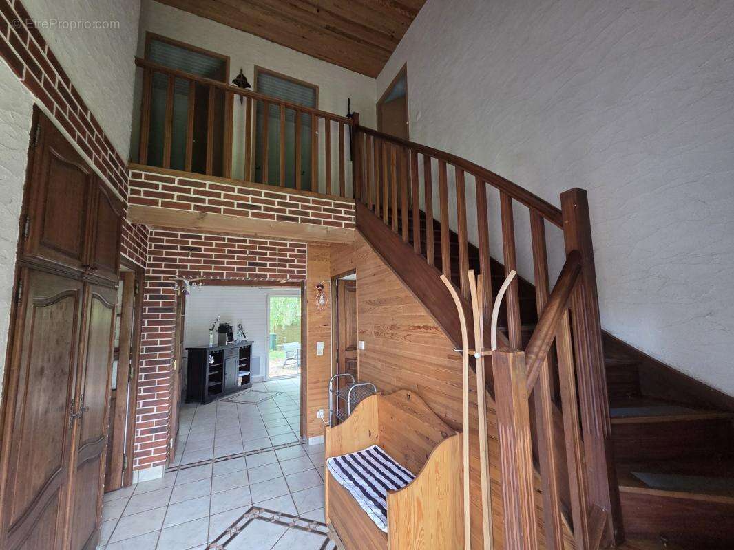 Maison à SAINTE-LUCE-SUR-LOIRE