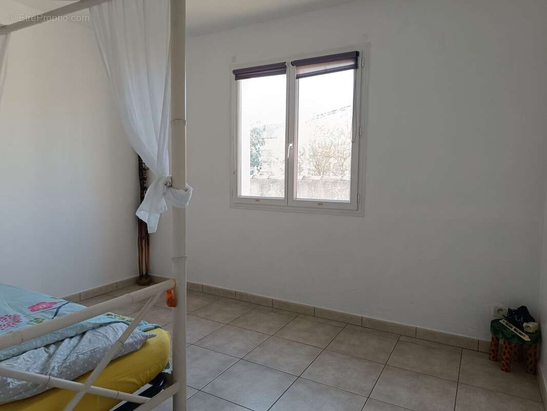 Chambre 3 - Maison à COURSAN