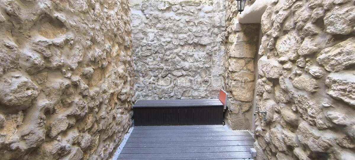 Maison à COURSAN
