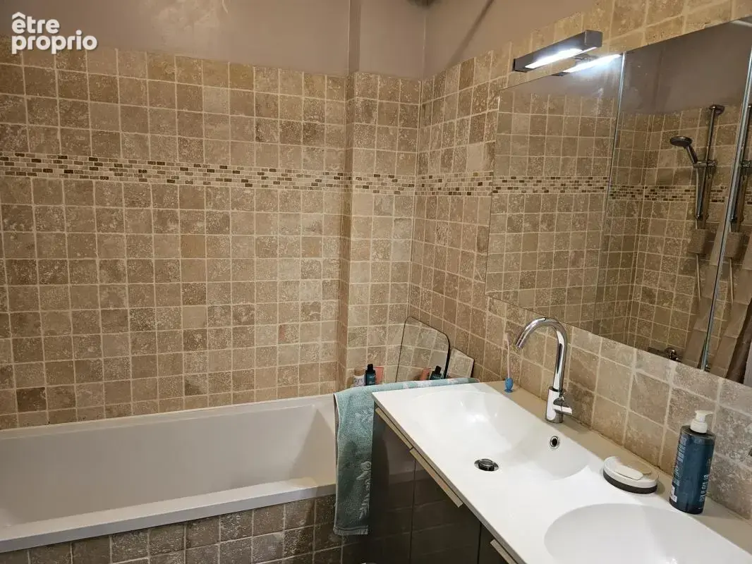Nantes Rd Pt de Vannes. Appartement deux chambres, ascenseur - photo 8