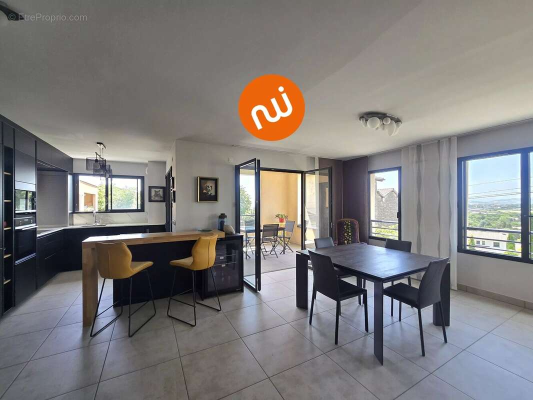 Appartement à DARDILLY
