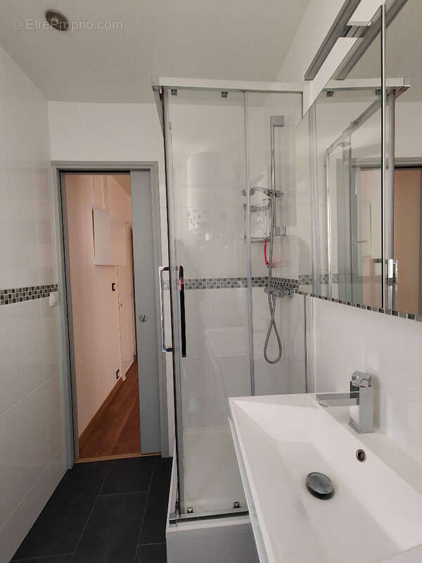 Appartement à PARIS-7E