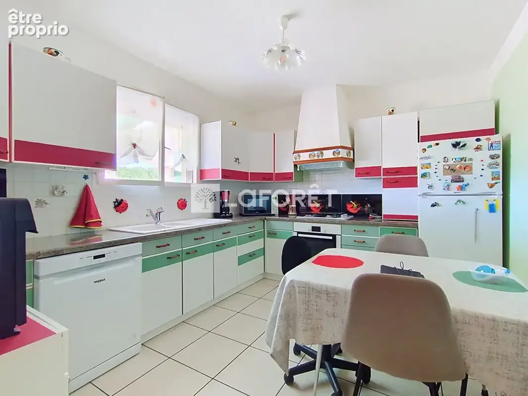 Maison de plain-pied T5 avec grand terrain constructible ? Vacquiers - photo 9