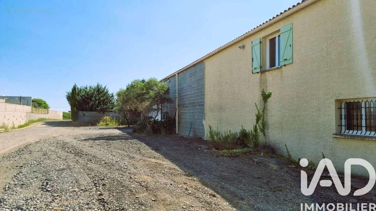 Photo 2 - Maison à PUISSALICON