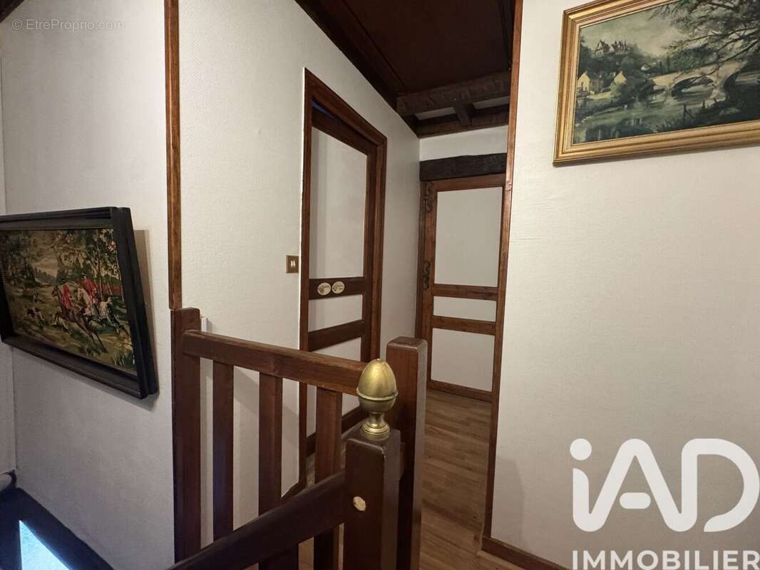 Maison 100 m² à Montigny-Le-Gannelon  - photo 4