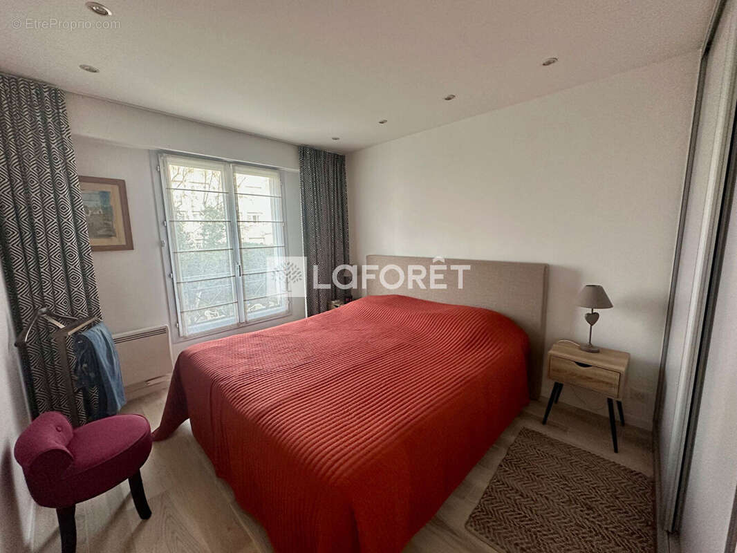 Appartement à LE PERREUX-SUR-MARNE