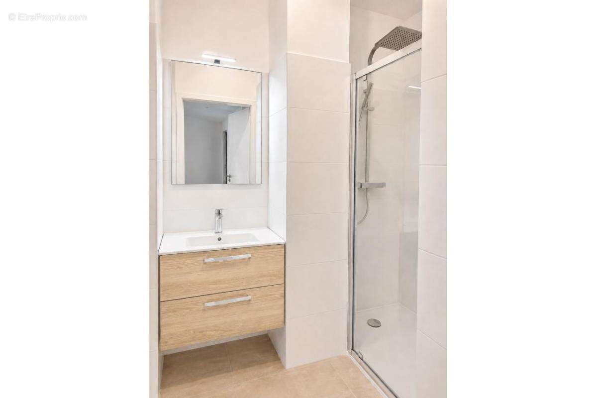 Appartement T5 de 137m² à Six-Fours-les-Plages - photo 9