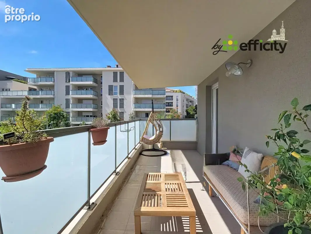Appartement à MARSEILLE-13E