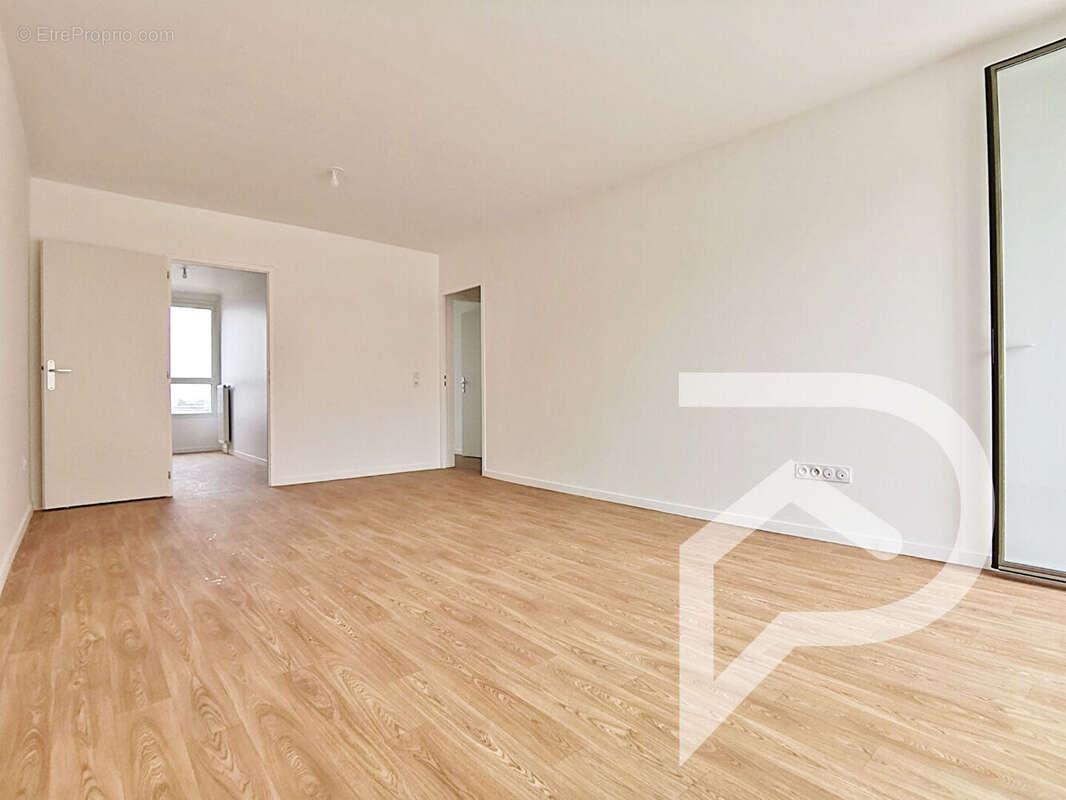Appartement à VITRY-SUR-SEINE